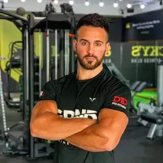 Dimi, Senior coach · Dubai